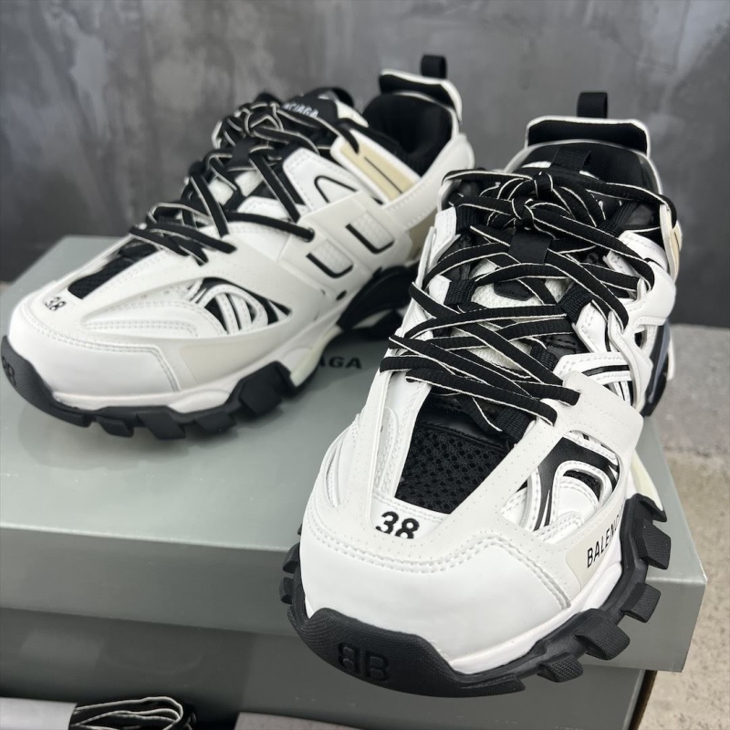 Balenciaga Sneakers